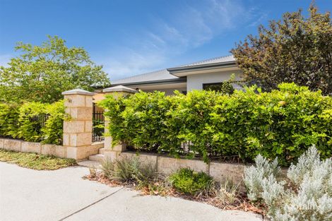 Property photo of 45 Camden Boulevard Aubin Grove WA 6164