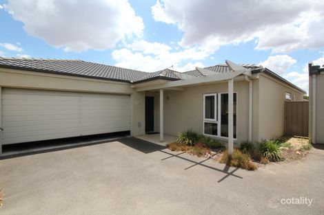 3/11 Lake St, Wendouree, VIC 3355