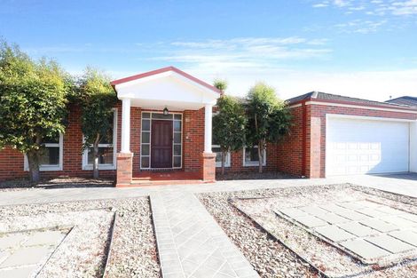 2 Coorong Ct, Taylors Hill, VIC 3037