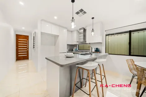 Property photo of 30A Koman Way Girrawheen WA 6064