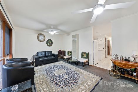 Property photo of 28 Hutzul Court Delahey VIC 3037