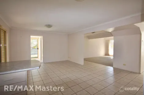 Property photo of 2 Charles Place Runcorn QLD 4113