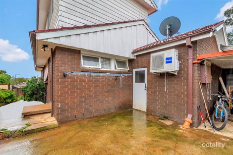 Property photo of 14 Jarndyce Avenue Ambarvale NSW 2560