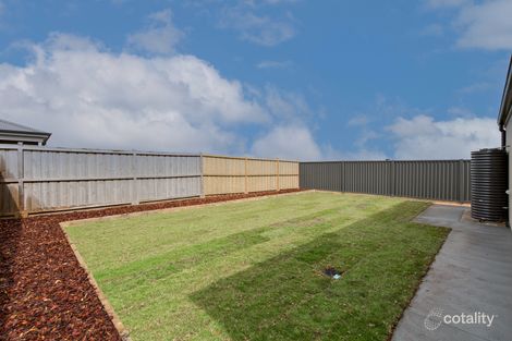 15 Vivid St, Winter Valley, VIC 3358