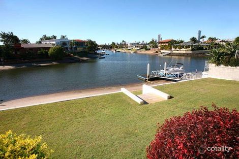 11 Wombat Ct, Bundall, QLD 4217