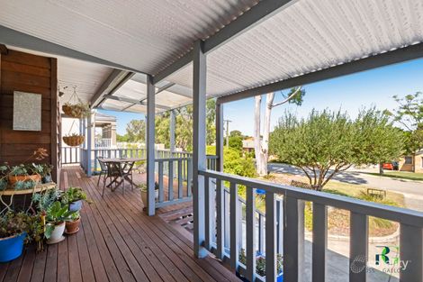 Property photo of 16 Halse Crescent Melville WA 6156