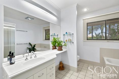 Property photo of 8 Myrtle Court Black Mountain QLD 4563