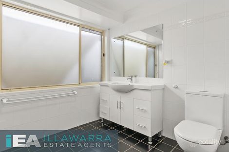 Property photo of 7 Swan Place Albion Park NSW 2527