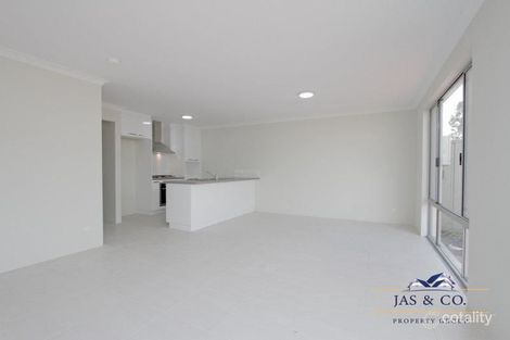 Property photo of 46/12 Loder Way South Guildford WA 6055