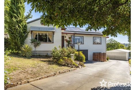 Property photo of 1/14 Deschamps Avenue Lilydale VIC 3140