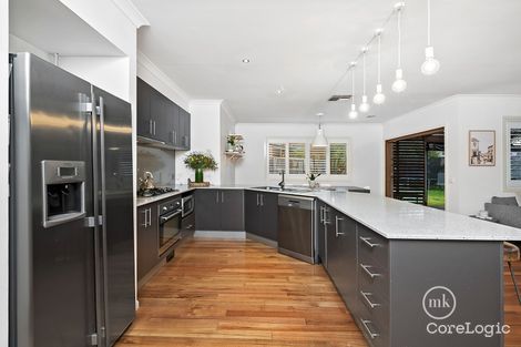 Property photo of 19 Glass Crescent Doreen VIC 3754