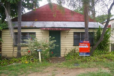 3 Martin St, Woodend, QLD 4305