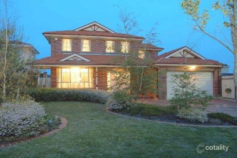 Property photo of 2 Rigby Court Taylors Lakes VIC 3038