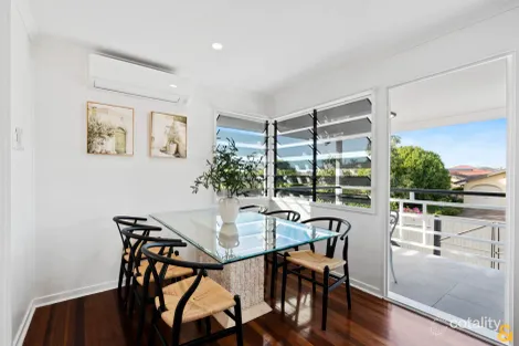Property photo of 28 Gateway Street Wynnum West QLD 4178
