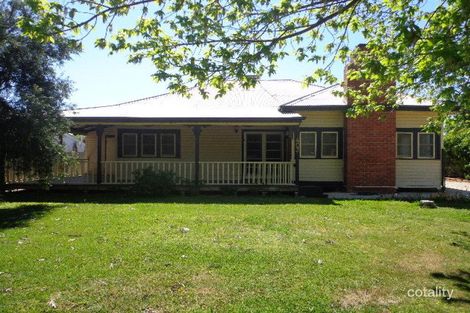 403 Harfleur St, Deniliquin, NSW 2710