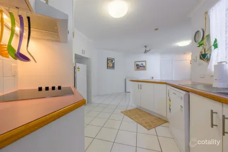 Property photo of 3 Kirrang Place Boyne Island QLD 4680