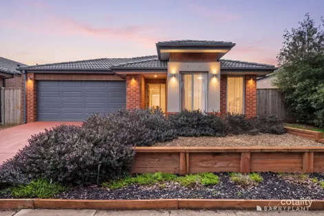 Property photo of 38 Embleton Chase Weir Views VIC 3338