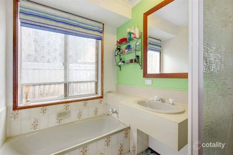 Property photo of 63 Purchas Street Werribee VIC 3030