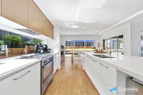 Property photo of 24 Morton Drive Eastwood VIC 3875