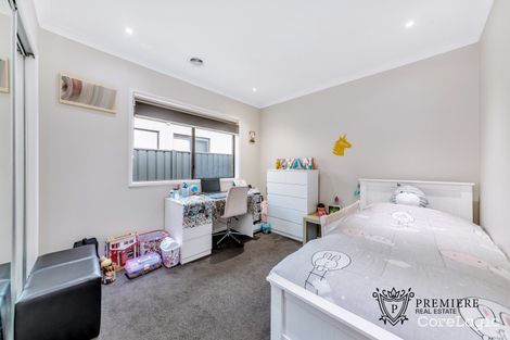 Property photo of 16 Zeus Avenue Cranbourne West VIC 3977