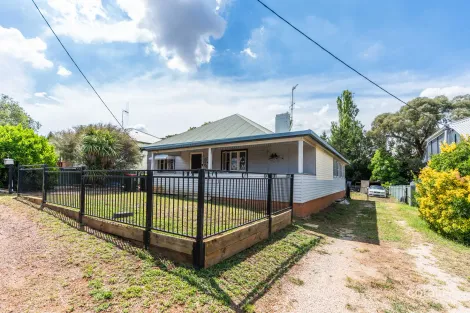 37 Wellington St, Molong, NSW 2866