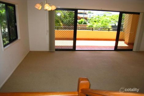 Property photo of 2/43 Sunset Boulevard Surfers Paradise QLD 4217