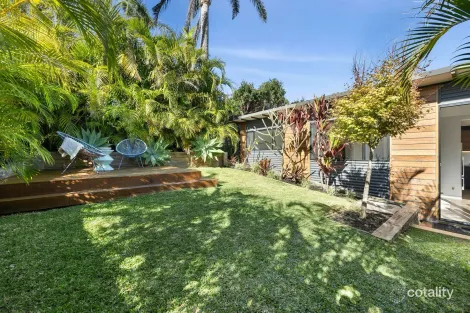Property photo of 13 Sydney Road Warriewood NSW 2102