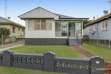 Property photo of 306 Bridge Street Newtown QLD 4350