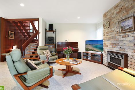 Property photo of 2 Sansey Avenue Mount Ousley NSW 2519