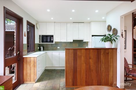 Property photo of 2 Sansey Avenue Mount Ousley NSW 2519