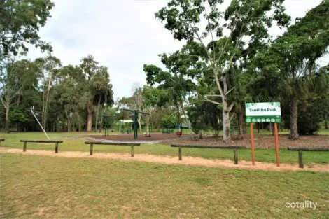 Property photo of 31 Currawong Road Gooburrum QLD 4670