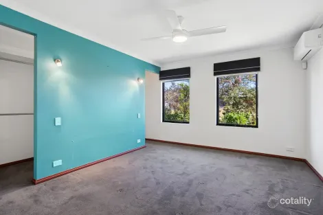 Property photo of 7 Evesham Drive Ellenbrook WA 6069