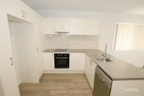 Property photo of 8 Barcrest Court Crestmead QLD 4132