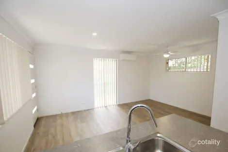 Property photo of 8 Barcrest Court Crestmead QLD 4132