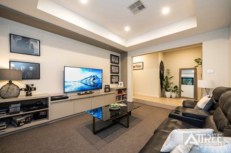 Property photo of 15 Barakee Road Wandi WA 6167