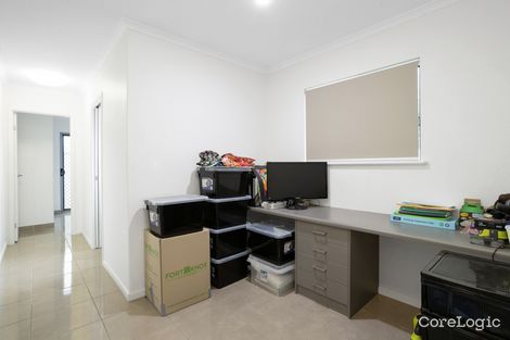 Property photo of 10 Surrey Court Ooralea QLD 4740