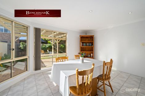 Property photo of 33 Woodlake Court Wattle Grove NSW 2173