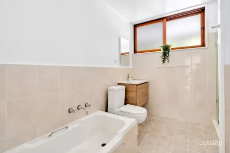 Property photo of 8 Galway Avenue Killarney Heights NSW 2087