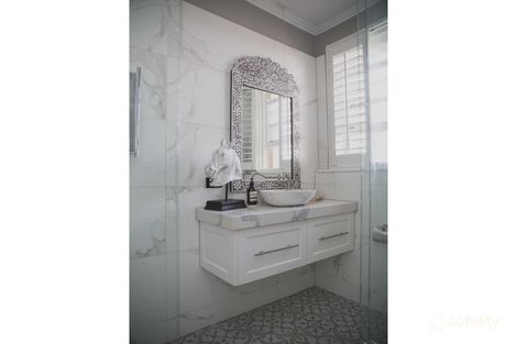 Property photo of 6 Charnwood Crescent St Kilda VIC 3182