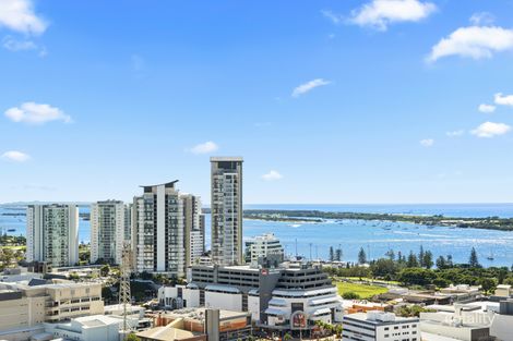 32009/9 Lawson St, Southport, QLD 4215