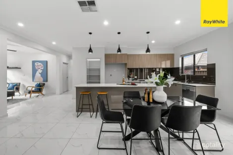 Property photo of 11 Mayfield Street Cobblebank VIC 3338