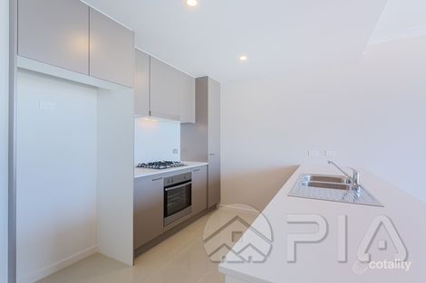 Property photo of 27/1 Meryll Avenue Baulkham Hills NSW 2153