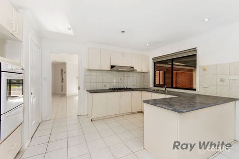 Property photo of 5 Mankina Circuit Delahey VIC 3037