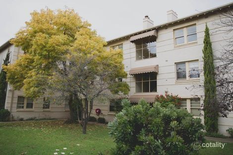 Property photo of 6 Charnwood Crescent St Kilda VIC 3182