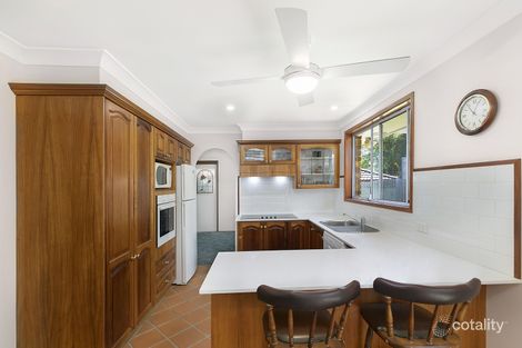 Property photo of 17 Pendant Parade Killarney Vale NSW 2261
