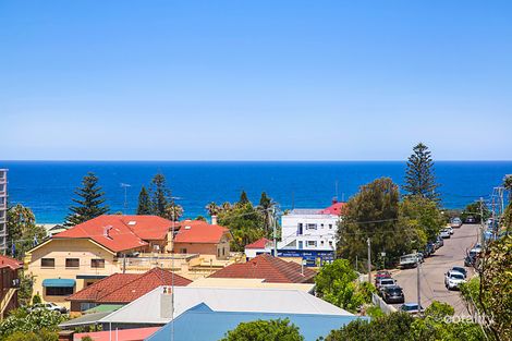 Property photo of 7/32 Undercliff Road Freshwater NSW 2096
