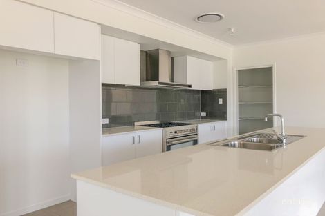 Property photo of 5 St Andrews Close Heddon Greta NSW 2321