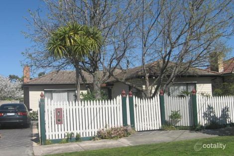 18 Lowell Ave, Kingsbury, VIC 3083