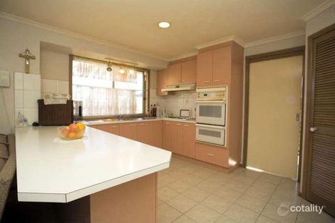 Property photo of 36 Bayliss Road Deer Park VIC 3023