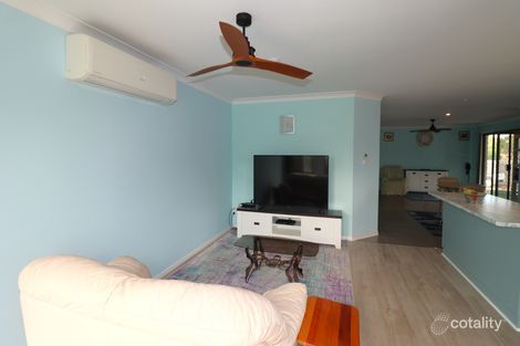 Property photo of 1 Yacht Close Point Vernon QLD 4655